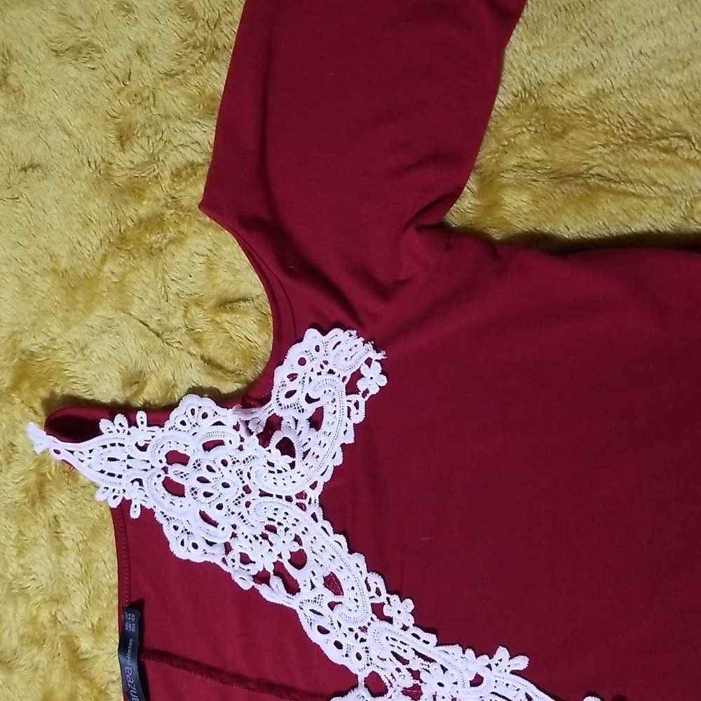 Ladies  top, size 12 - Picture 3 of 6